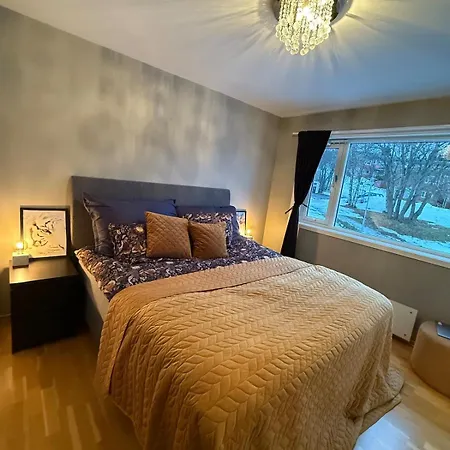 Vakantiehuis Spacious 3 Bed Terraced House *