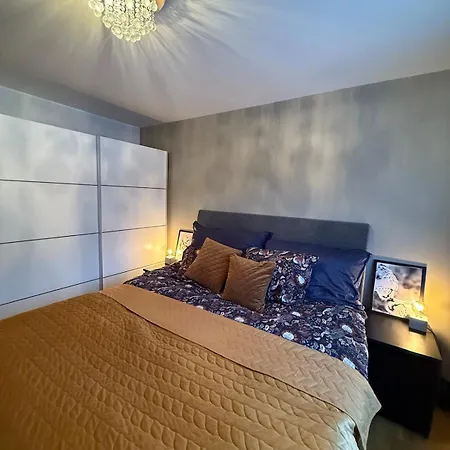 Vakantiehuis Spacious 3 Bed Terraced House